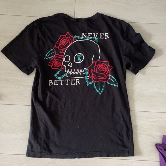 Black graphic tee - Picture 4 of 5